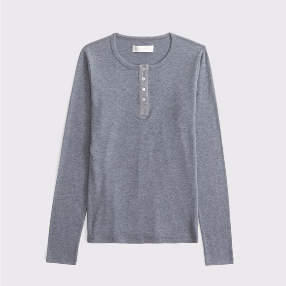 Abercrombie Long-Sleeve Cozy Lounge Knit Tuckable Henley Top - Picture 1 of 5